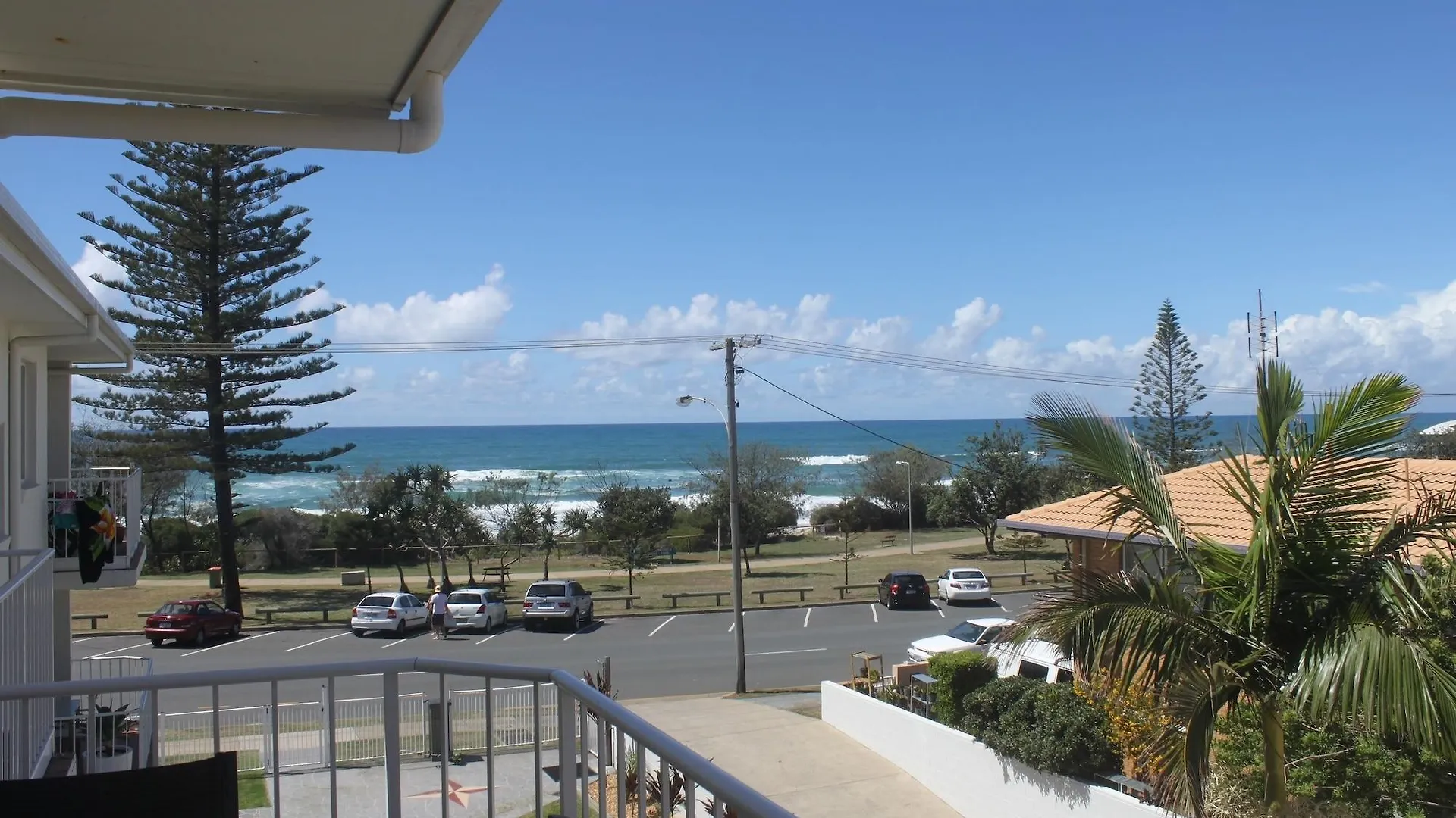 Burleigh Point Holiday Apartments Gold Coast
