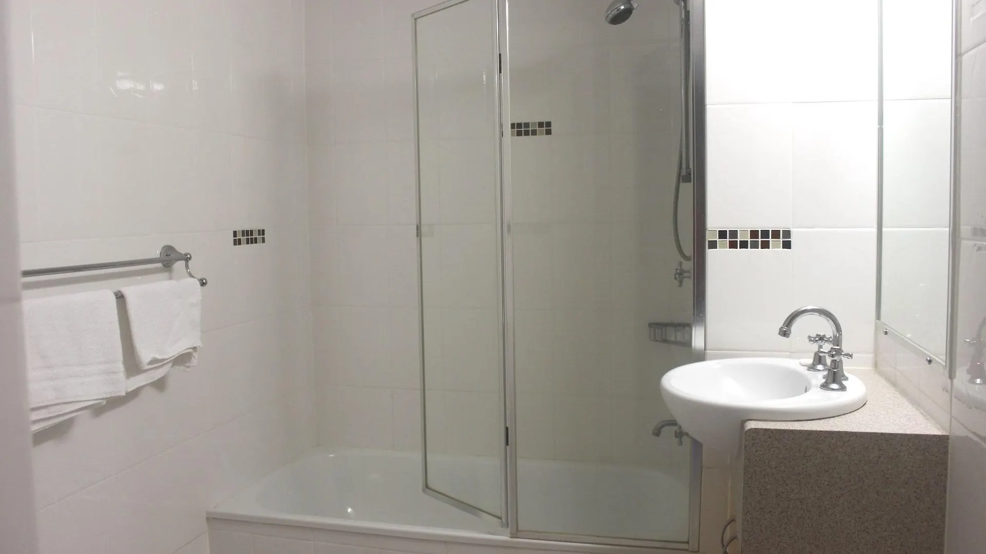 Aparthotel Burleigh Point Holiday Apartments Gold Coast