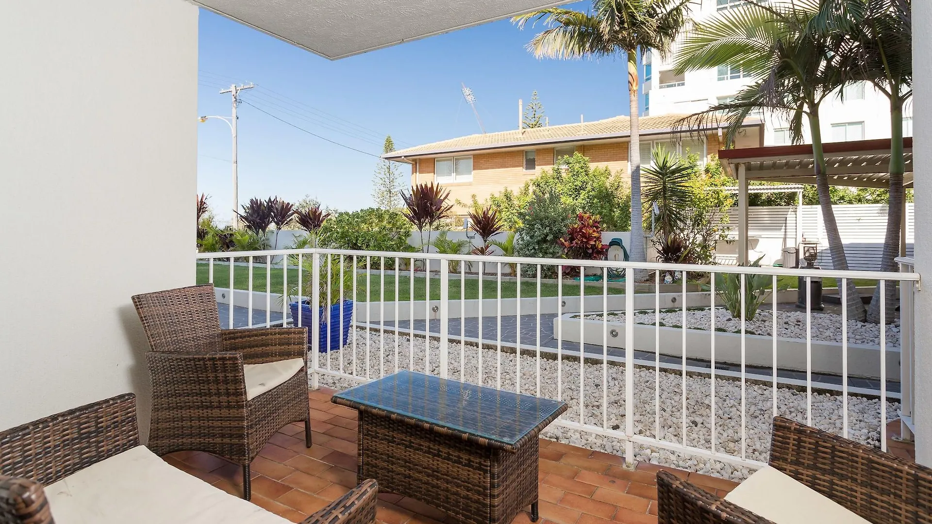 Burleigh Point Holiday Apartments Gold Coast Aparthotel