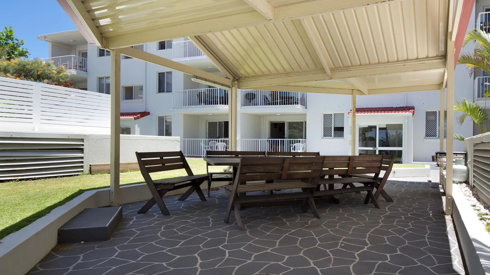 Burleigh Point Holiday Apartments Gold Coast 3*,  Austrálie