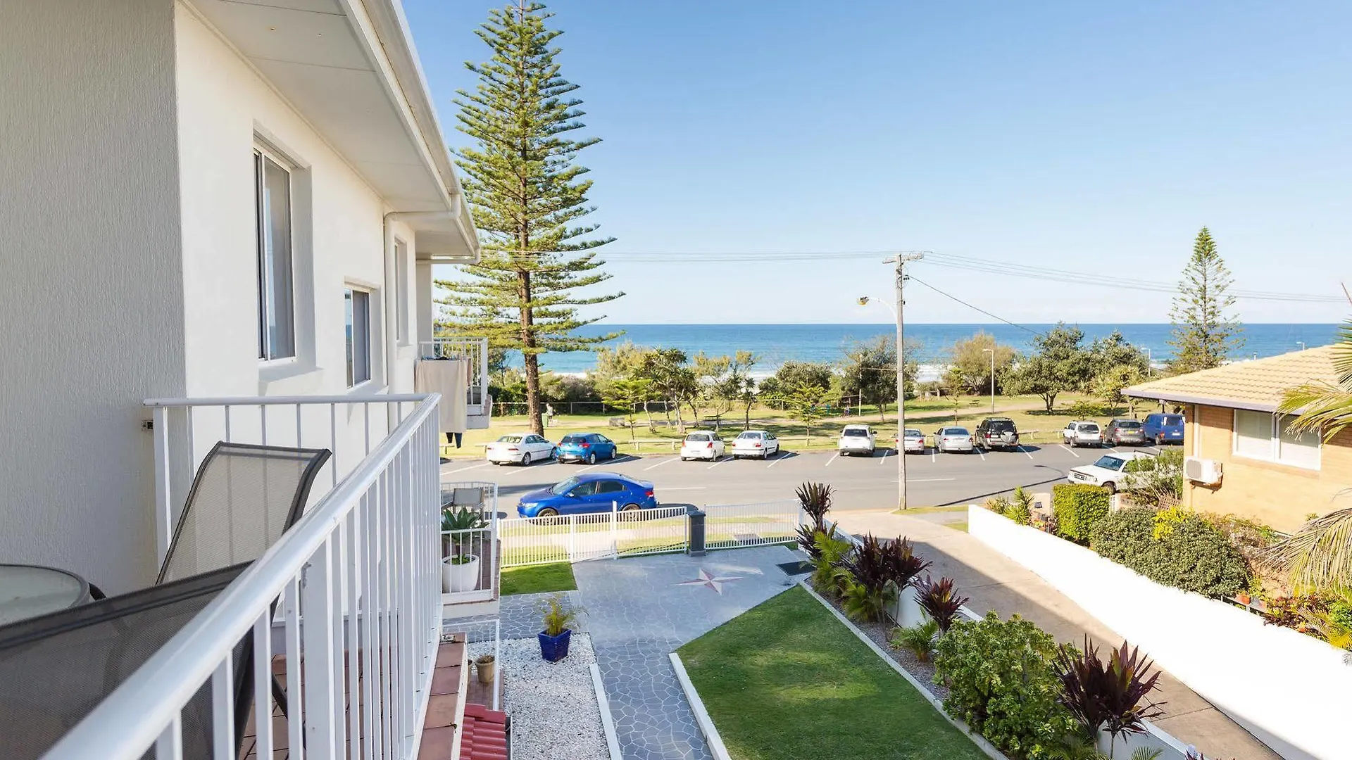 Burleigh Point Holiday Apartments Gold Coast